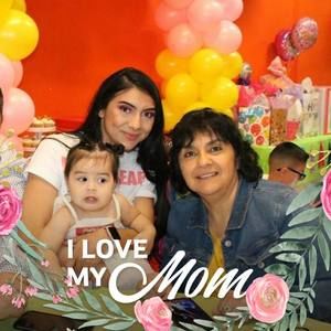 Meet your Posher, Hailey